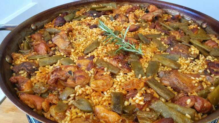 La aut&eacute;ntica receta de la paella valenciana